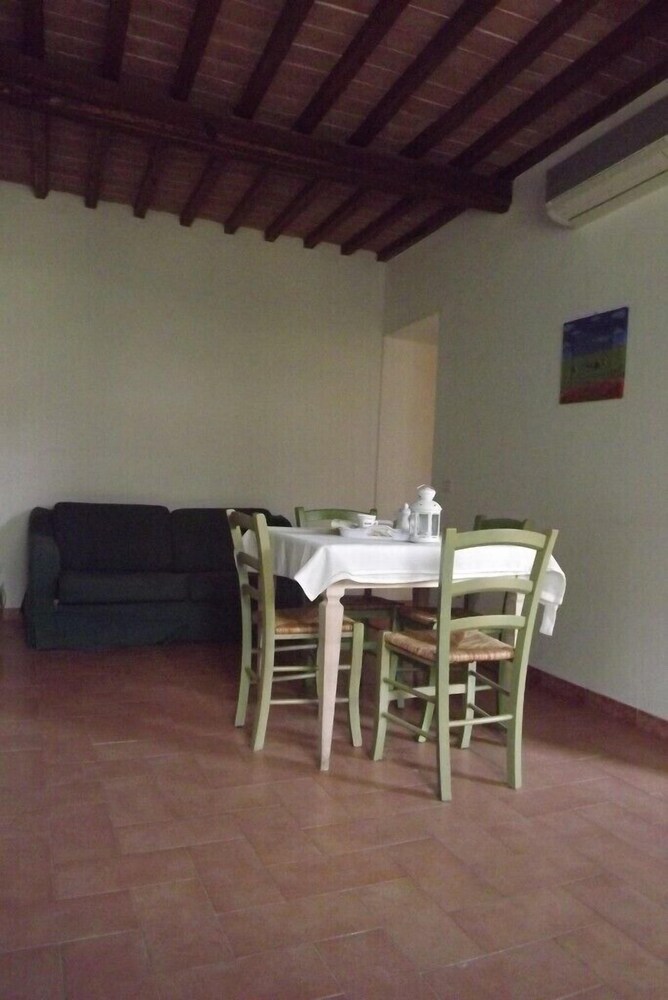 Apartment, 2 Bedrooms - In-Room Dining