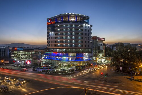 Eliana Hotel