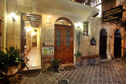 Palazzo di Pietro