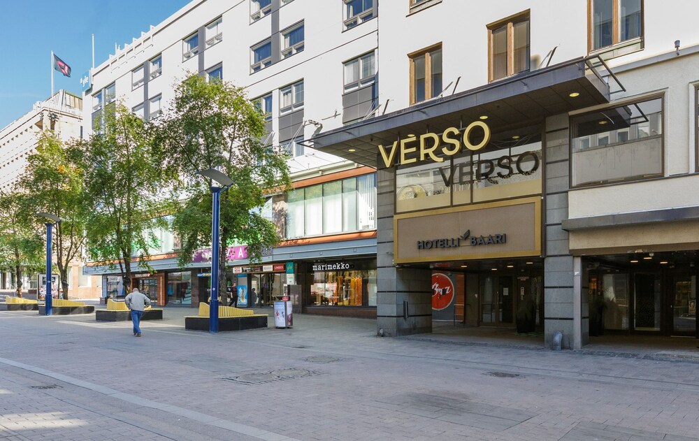 Hotellin sisäänkäynti