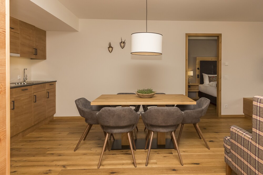 객실 내 주방 (컴포트 아파트, 침실 2개 (Family Apartment L))