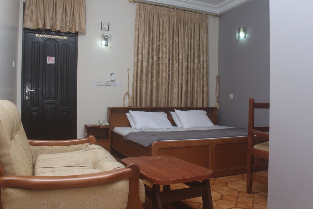Guestroom