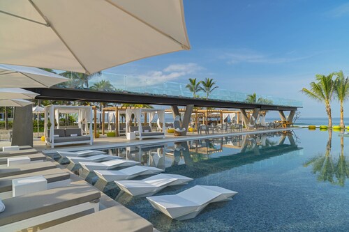 W Punta de Mita