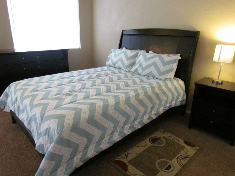 1 Bedroom, Townhouse - Room