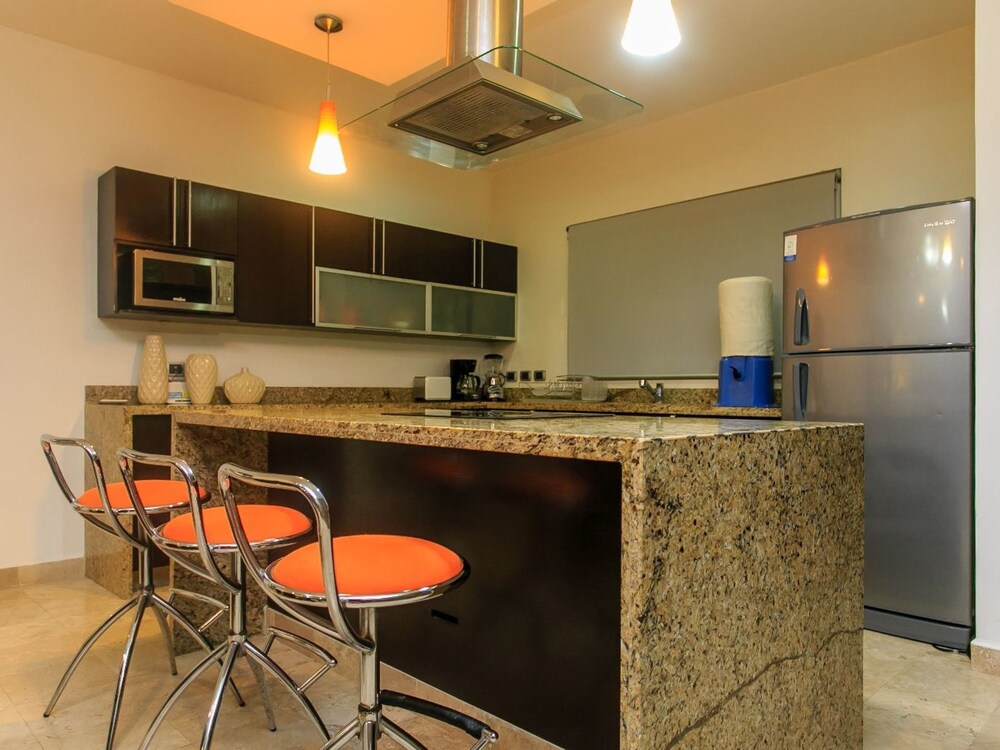 객실 내 주방 (아파트, 침실 2개, 욕조, 시내 전망 (Mamitas 1102 - 2 Bedrooms & Terrace))