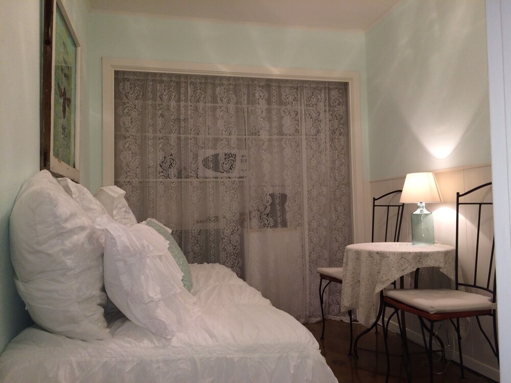 In-Room Kitchenette