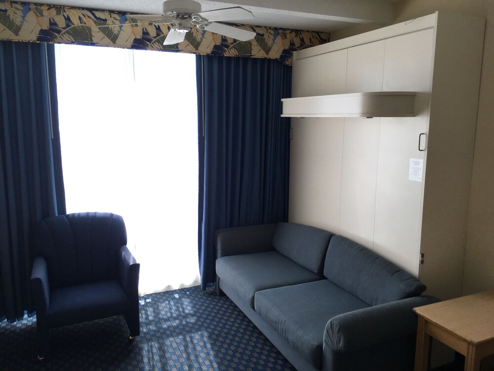 거실 공간 (콘도, 침실 1개, 바닷가 (395 Sq Feet))