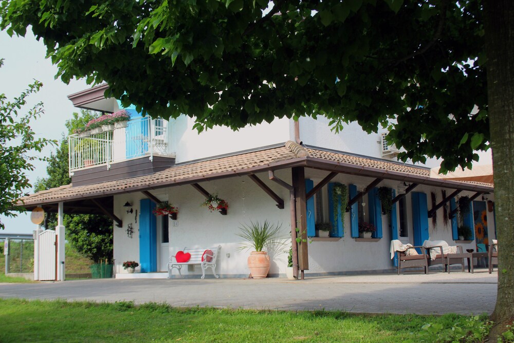 Esterni