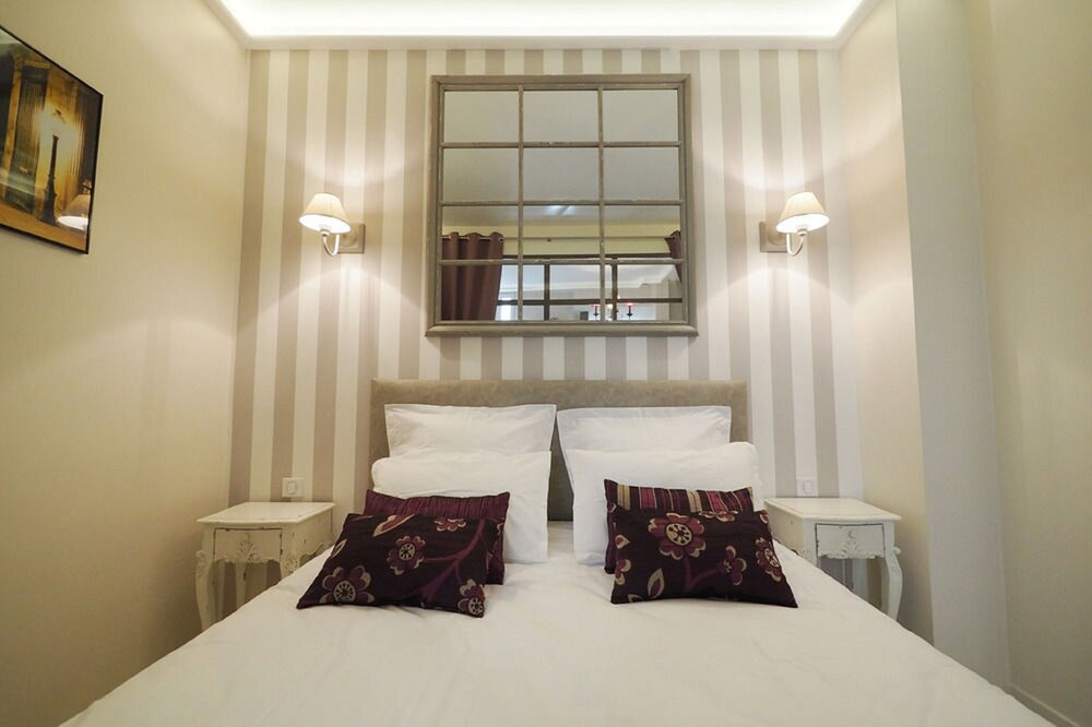 Saint Germain Elegant suite - Guestroom