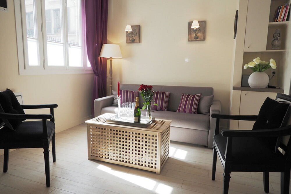 Saint Germain Elegant suite - Guestroom