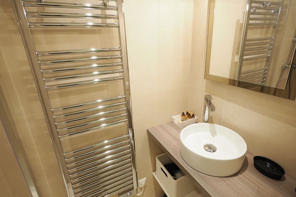 Saint Germain Cosy Suite - Bathroom Sink