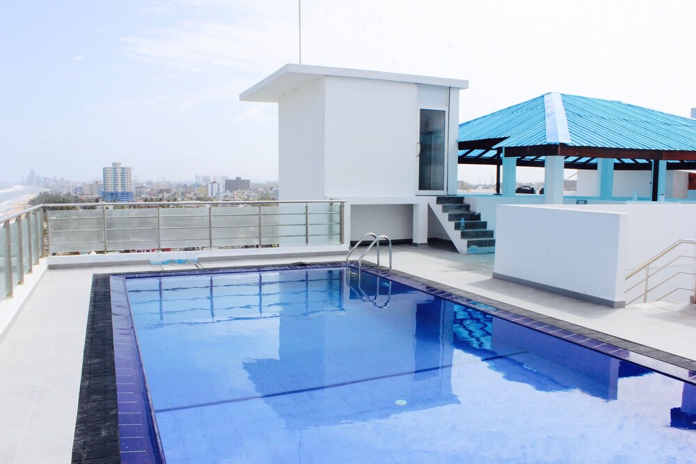 Rooftop Pool