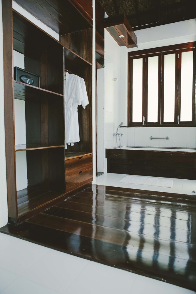 In-Room Safe