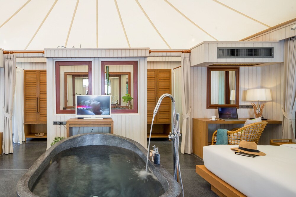 객실 (Tented Villa)