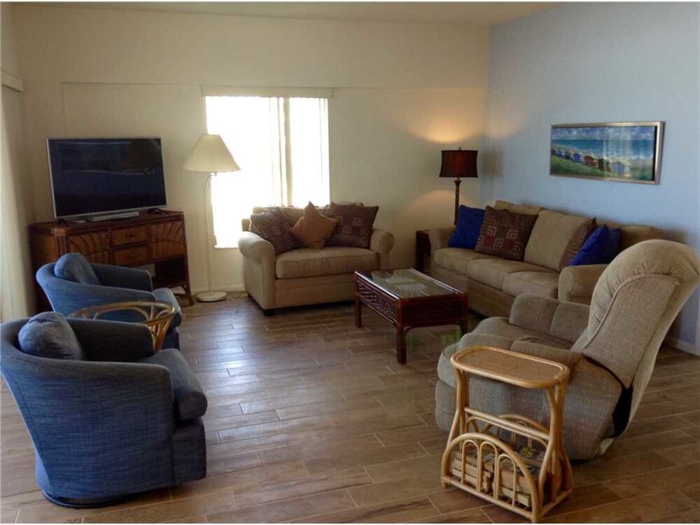 대표 사진 (아파트, 침실 2개, 발코니, 해변 전망 (Island House Beach Resort 4S))