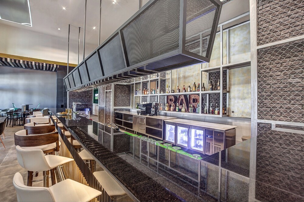 Hotel Lounge