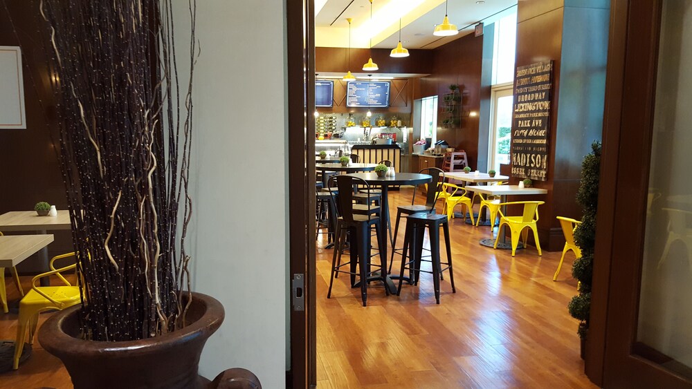 Coffee Shop