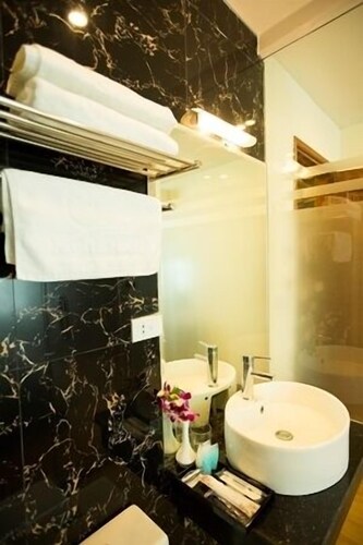 Chậu rửa trong phòng tắm