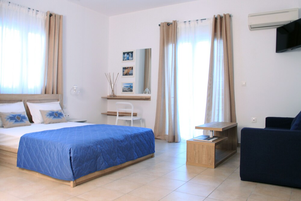 Deluxe Studio, 1 Double Bed - Featured Image