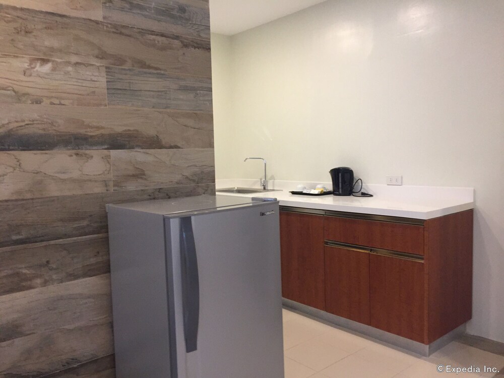 In-Room Kitchenette