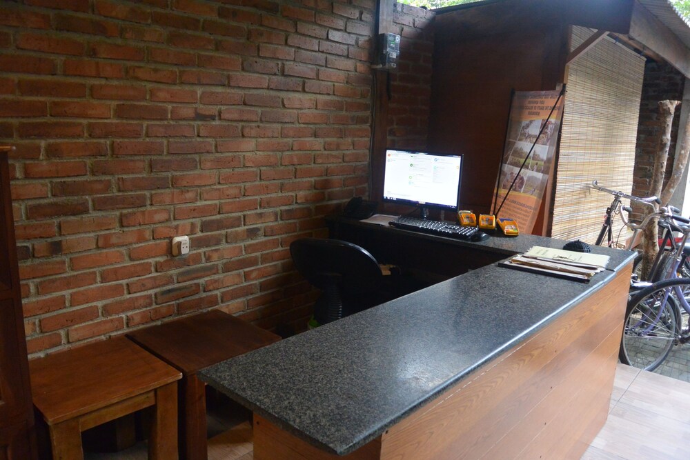 Pintu Masuk Interior