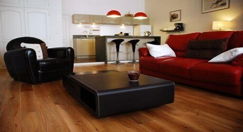 Apartment, 1 Bedroom - Living Room