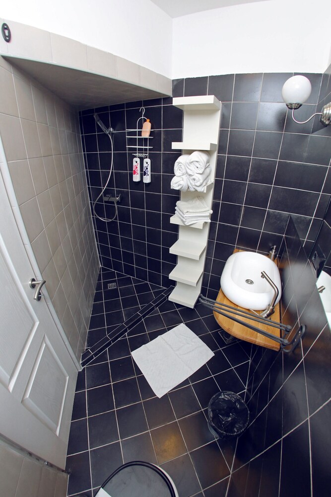 Bagno (Suite monolocale Design, frigorifero e microonde, piano elevato)
