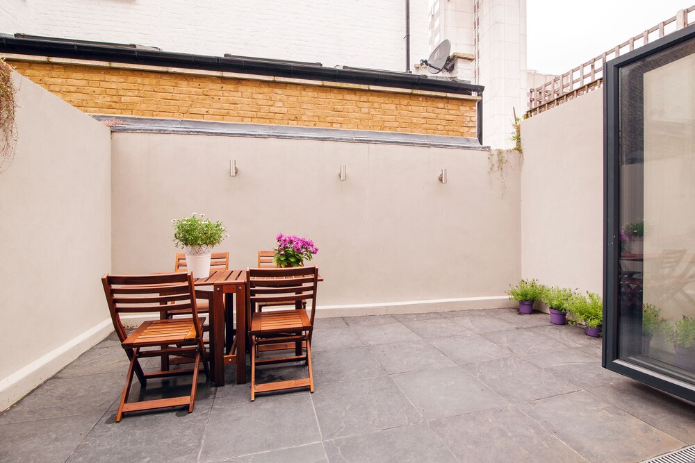 테라스/파티오 (아파트, 침실 2개 (The Victorian Ongar Road House I))