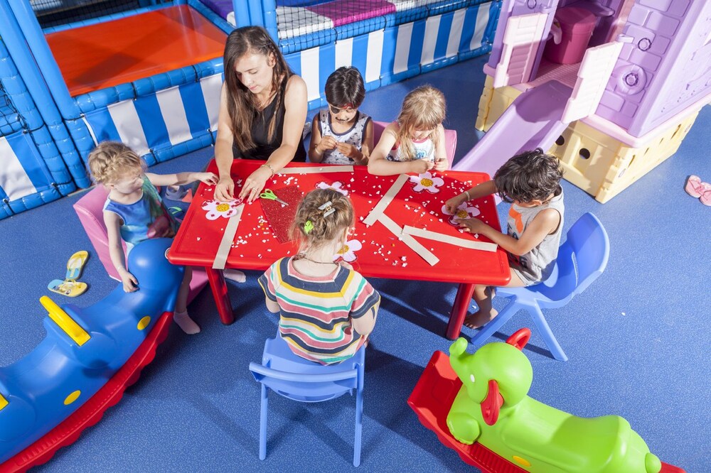Innen-Kinderspielplatz