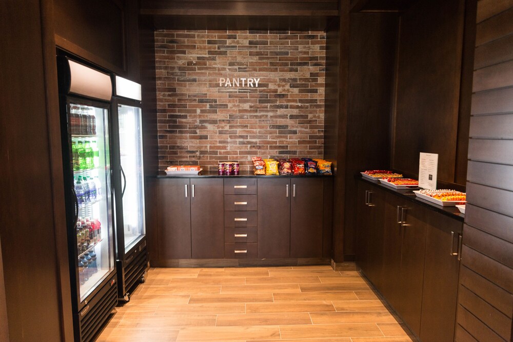 Snack Bar