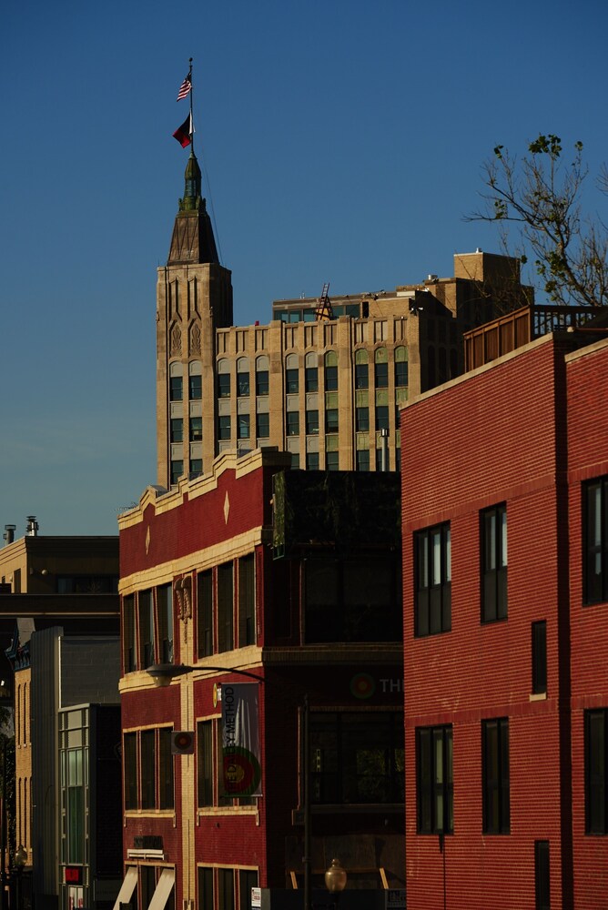 Exterior detail, The Robey