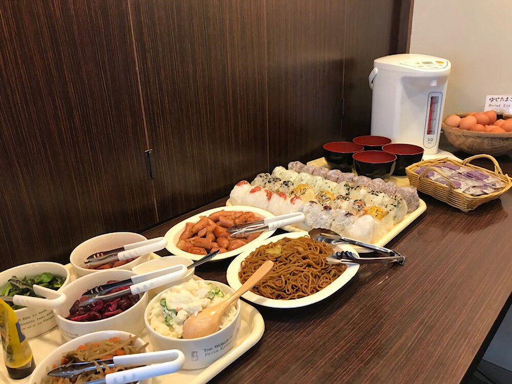 อาหารและเครื่องดื่ม