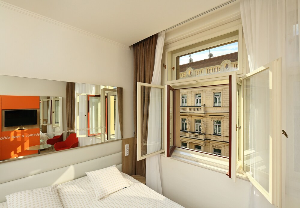 Guestroom View
