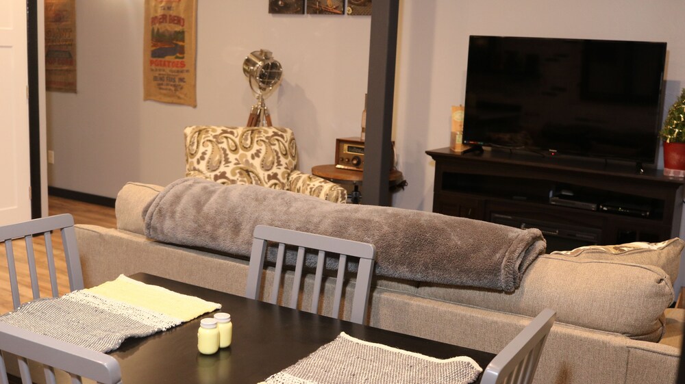 Wohnbereich (Deluxe-Suite, 1 Schlafzimmer, Seeblick, Seeseite)
