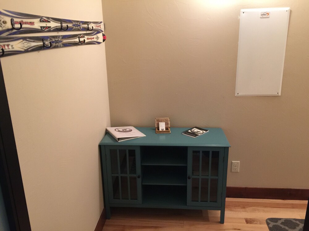 Zimmerausstattung (Traditional Condo, 1 Queen Bed with Sofa bed, Non Smoking (Mountain View))