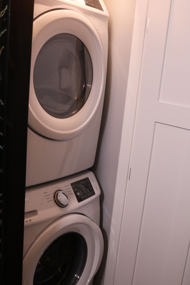Zimmerausstattung (Deluxe-Suite, 1 Schlafzimmer, Seeblick, Seeseite)