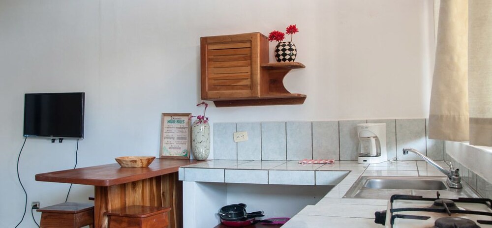 Classic Studio - In-Room Kitchen