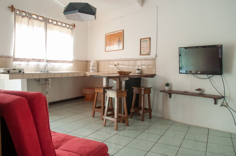 Apartment, Balcony, Pool View - Guestroom