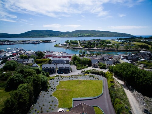 Island View House