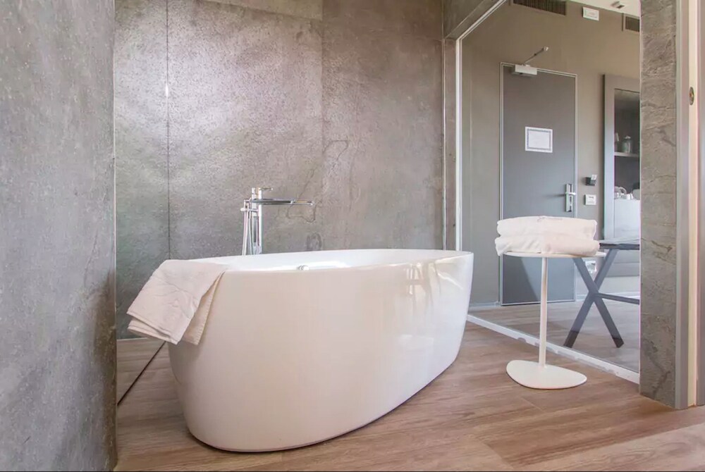 Vasca da bagno a immersione totale