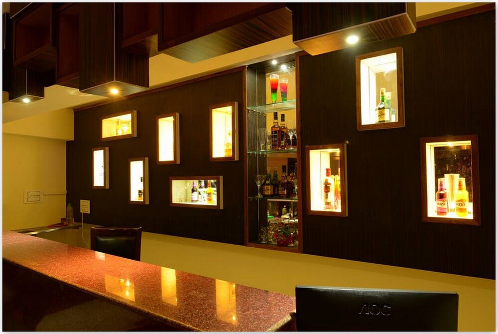 Hotel Bar