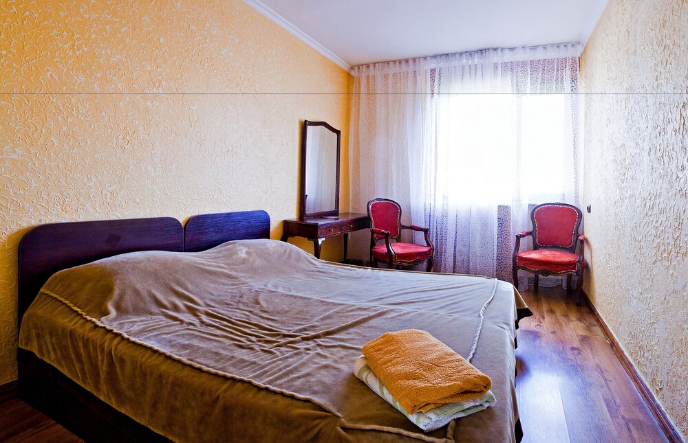 Superior Apartment, 1 Bedroom (29/41 Mametov St.) - Guestroom
