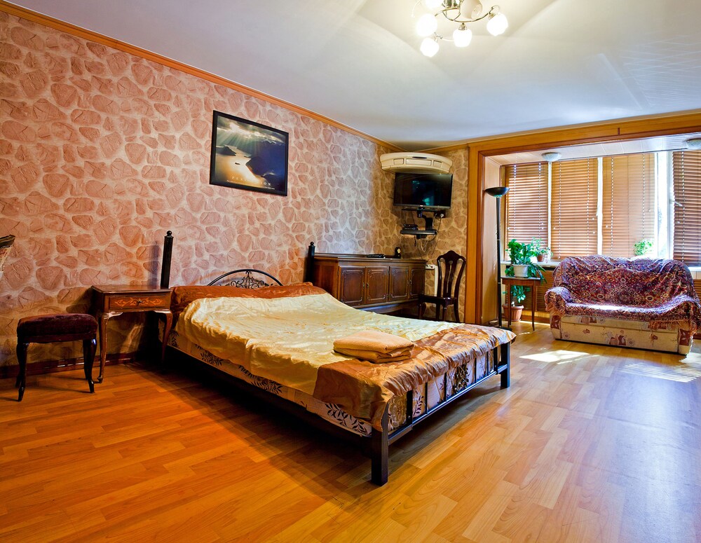 Studio Apartment, Zhibek Zholy Street 103 - Guestroom