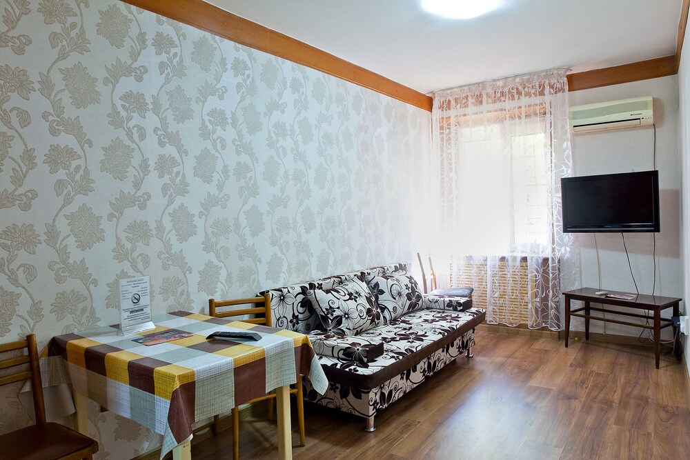 Apartment, 1 Bedroom (Zheltoksan Street 74) - In-Room Dining