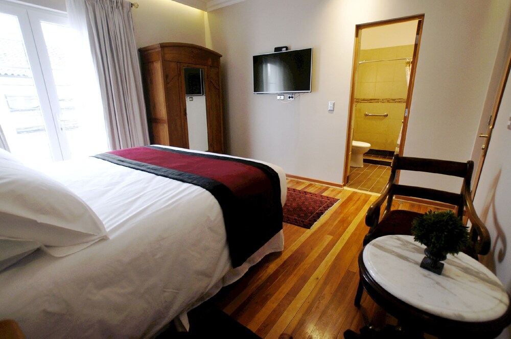 Guestroom