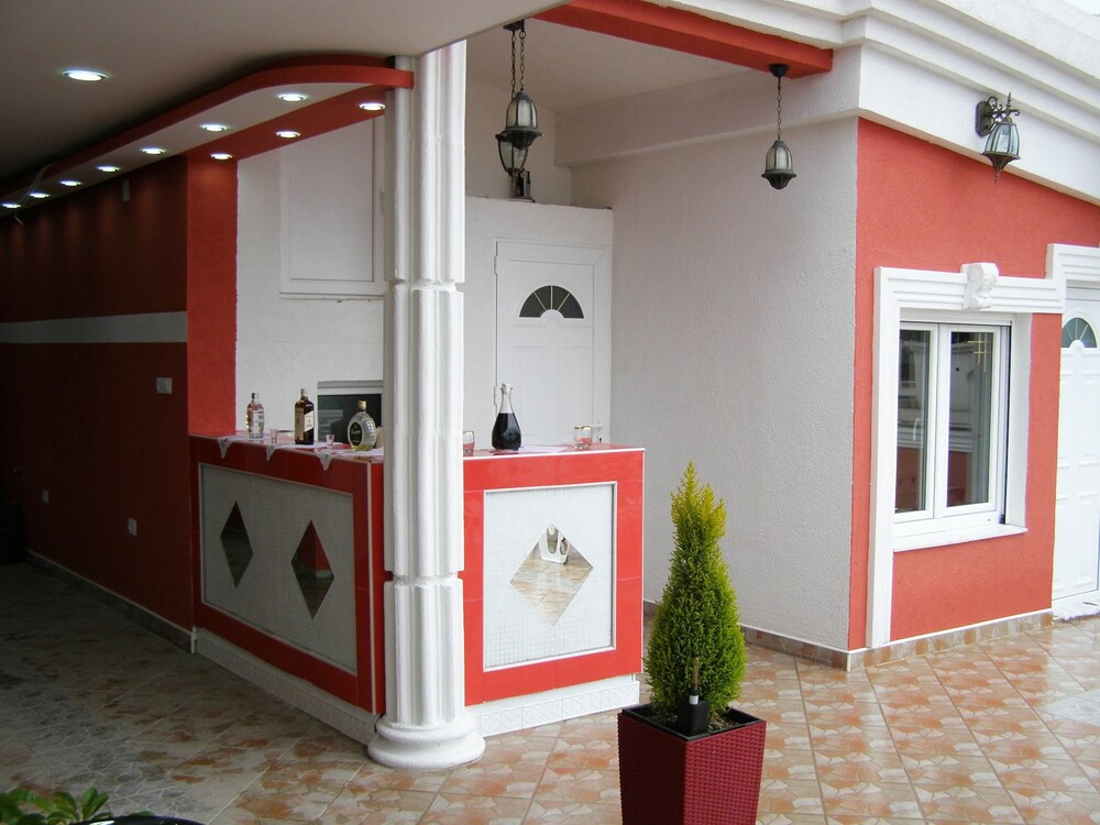 Hotel Bar