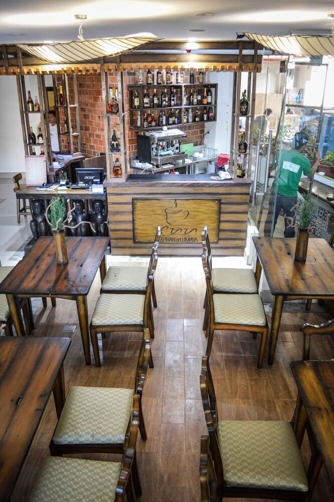 Cafe