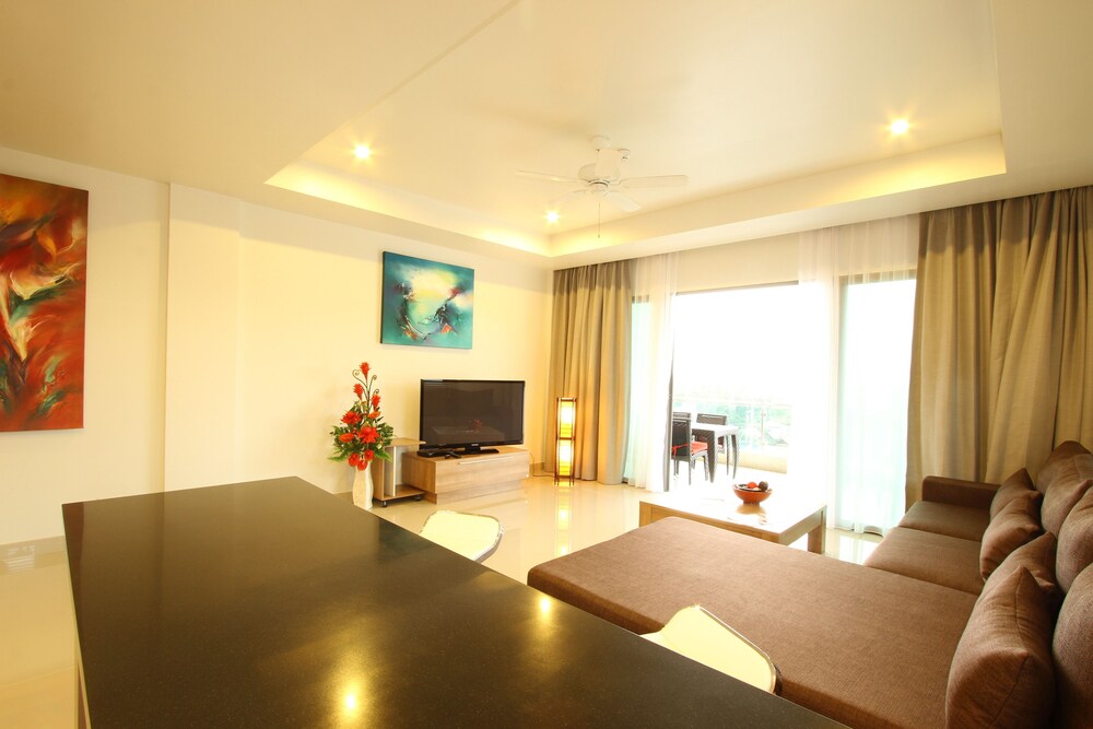 พื้นที่นั่งเล่น (2 Bedroom)