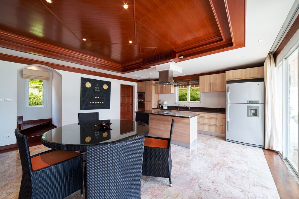 ห้องพัก (Villa 3 bedroom with pool)