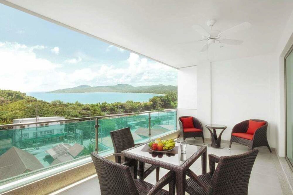 ระเบียง (One Bedroom Deluxe )
